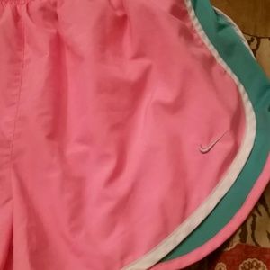Women nike shorts